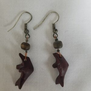 Wood pink dolphin earing